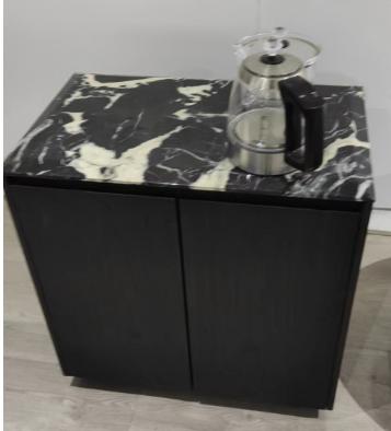 JADE Dining Table 033